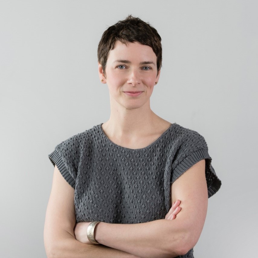 a person with the arms crossed