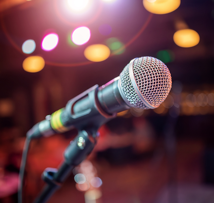 a close up of a microphone