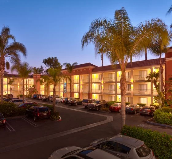 Cortona Inn and Suites Anaheim Resort — photo 16 of 60