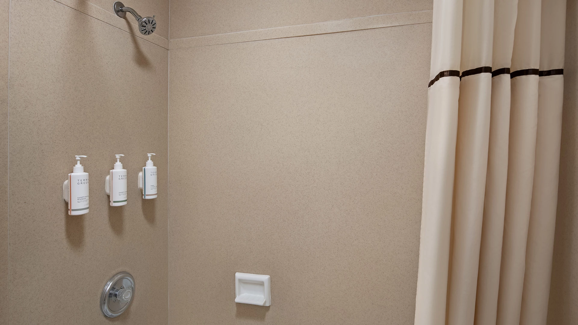 Cortona Inn and Suites Anaheim Resort — photo 30 of 60