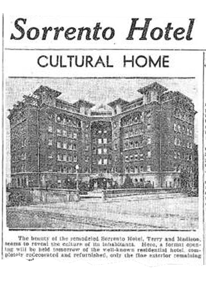 a black and white photo of a building