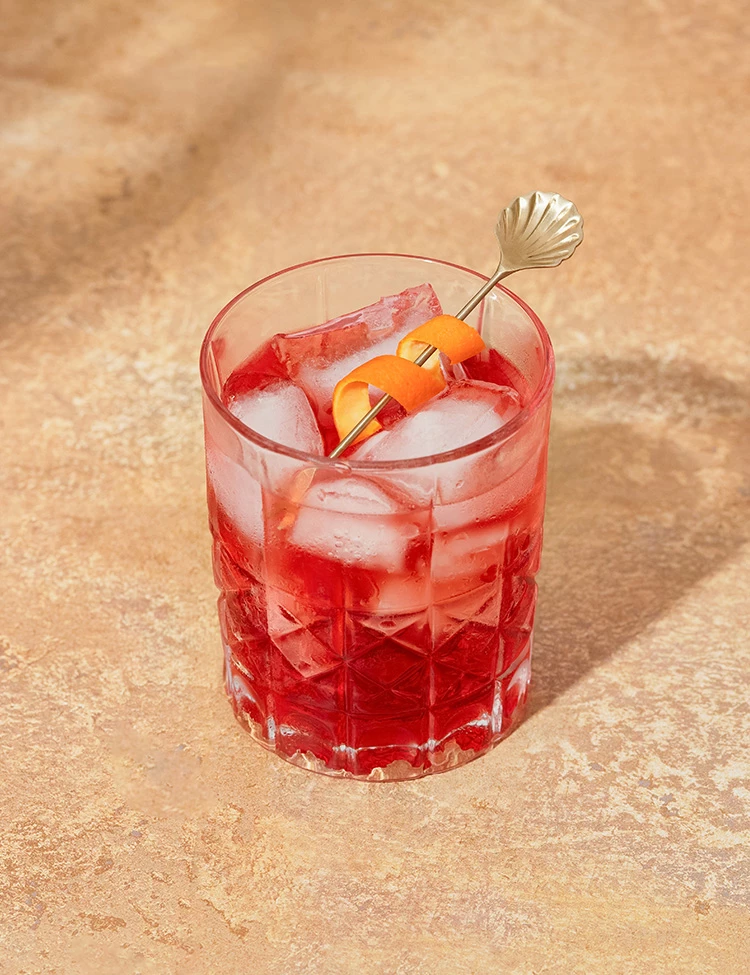 lanternhotel dining cocktails specialitycocktail 1