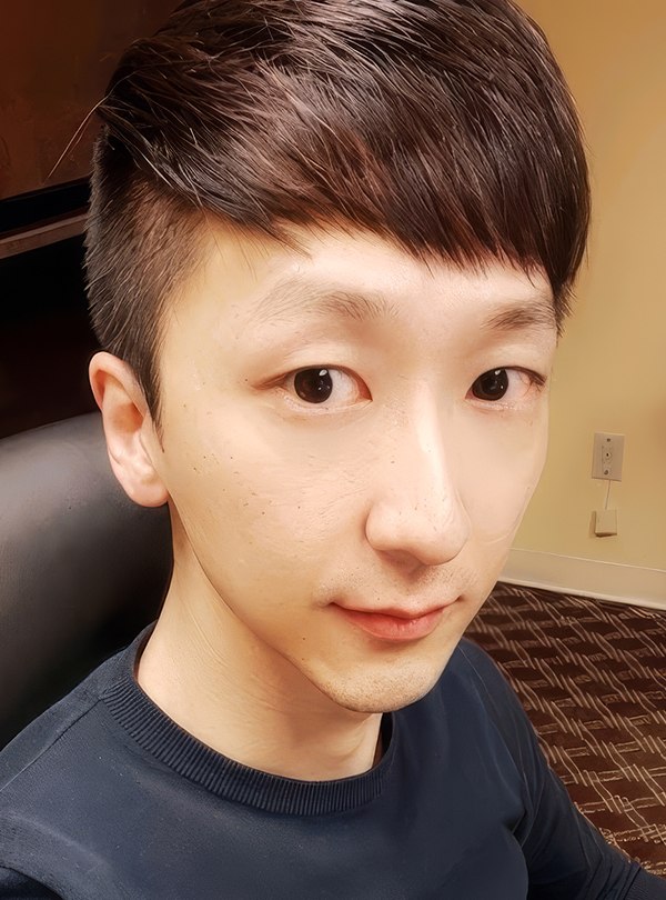 a man taking a selfie