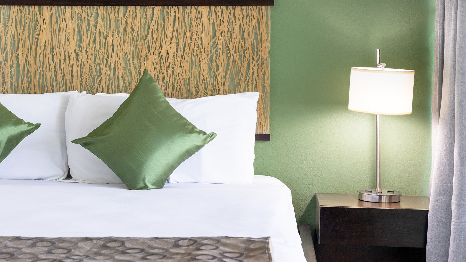 Skyline Hotel at Island Colony — photo 9 of 60