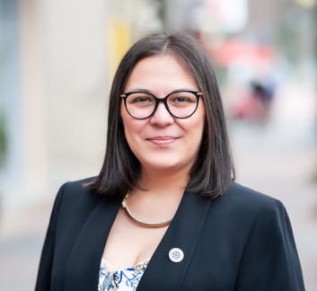 Teresa Garcia Headshot