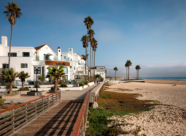 Pismo Beach logo