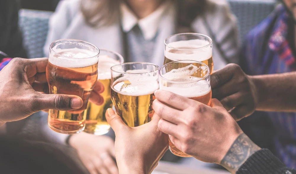 beer cheers