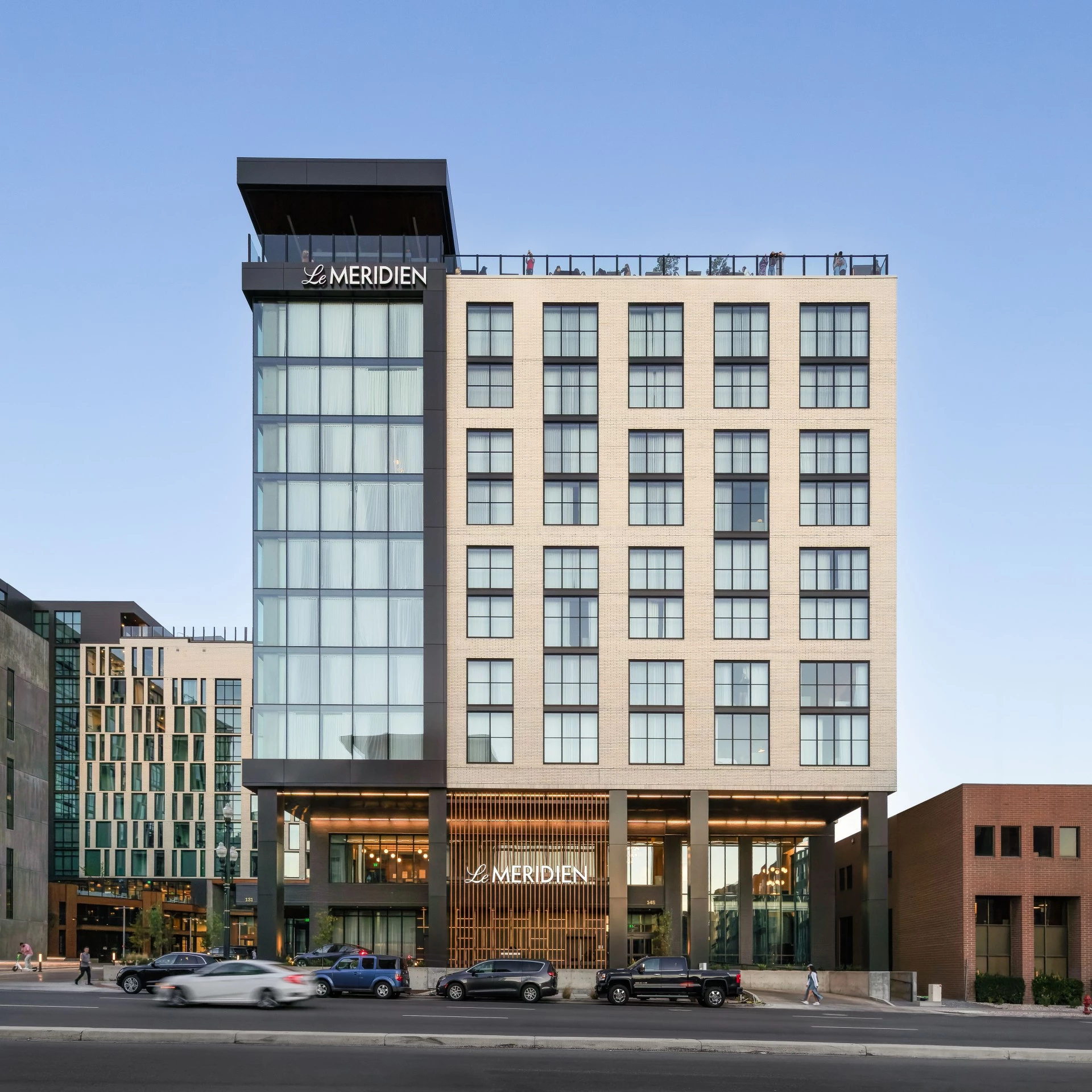 a building with many windows