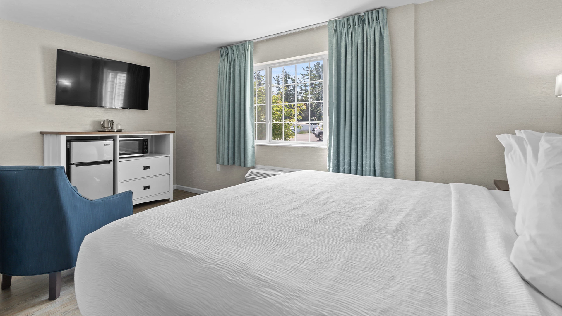 a bed in a room