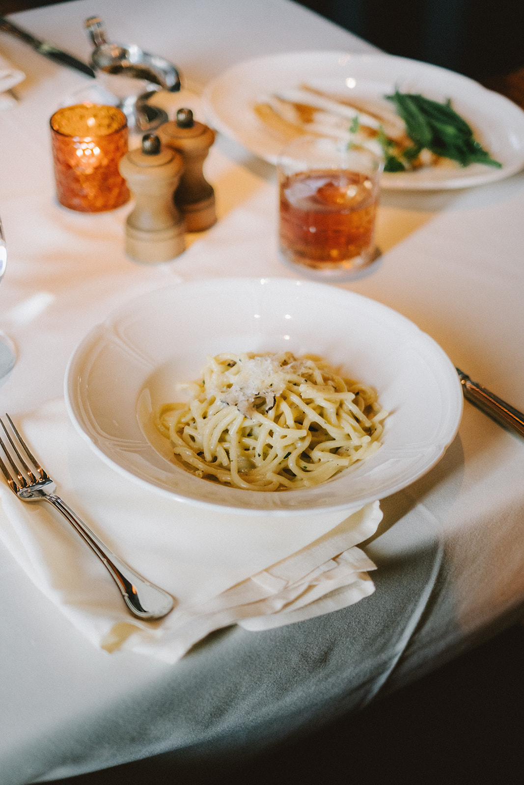 a plate of spaghetti on a table