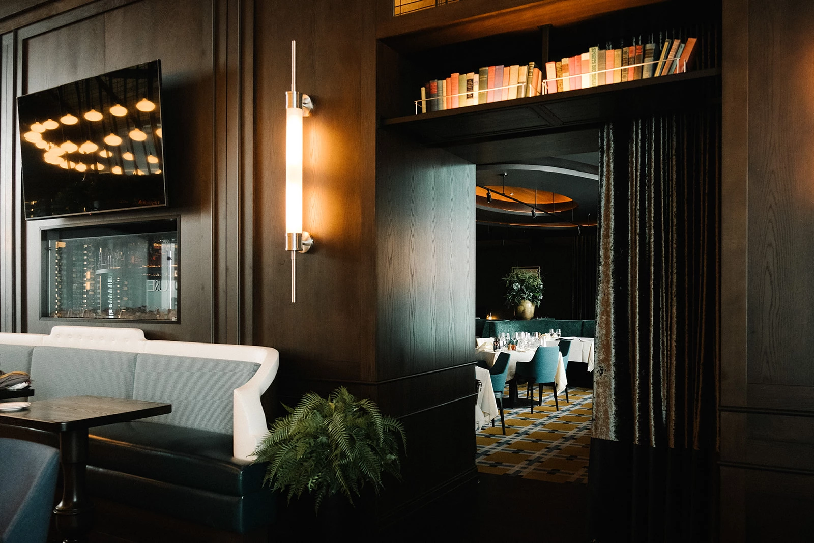 a room with a table and chairs