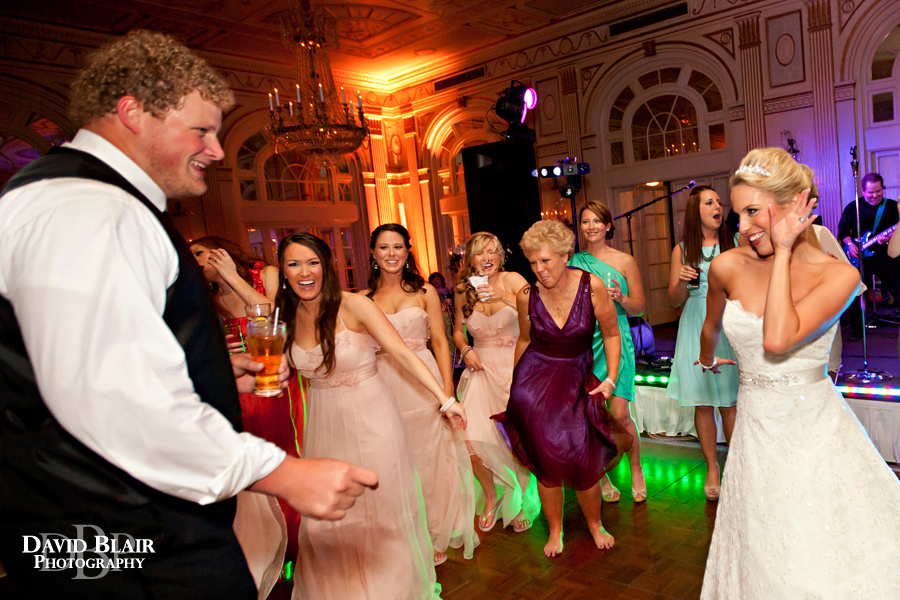 A Brown Wedding: Leslie & Eric WoodWed_Blog_44