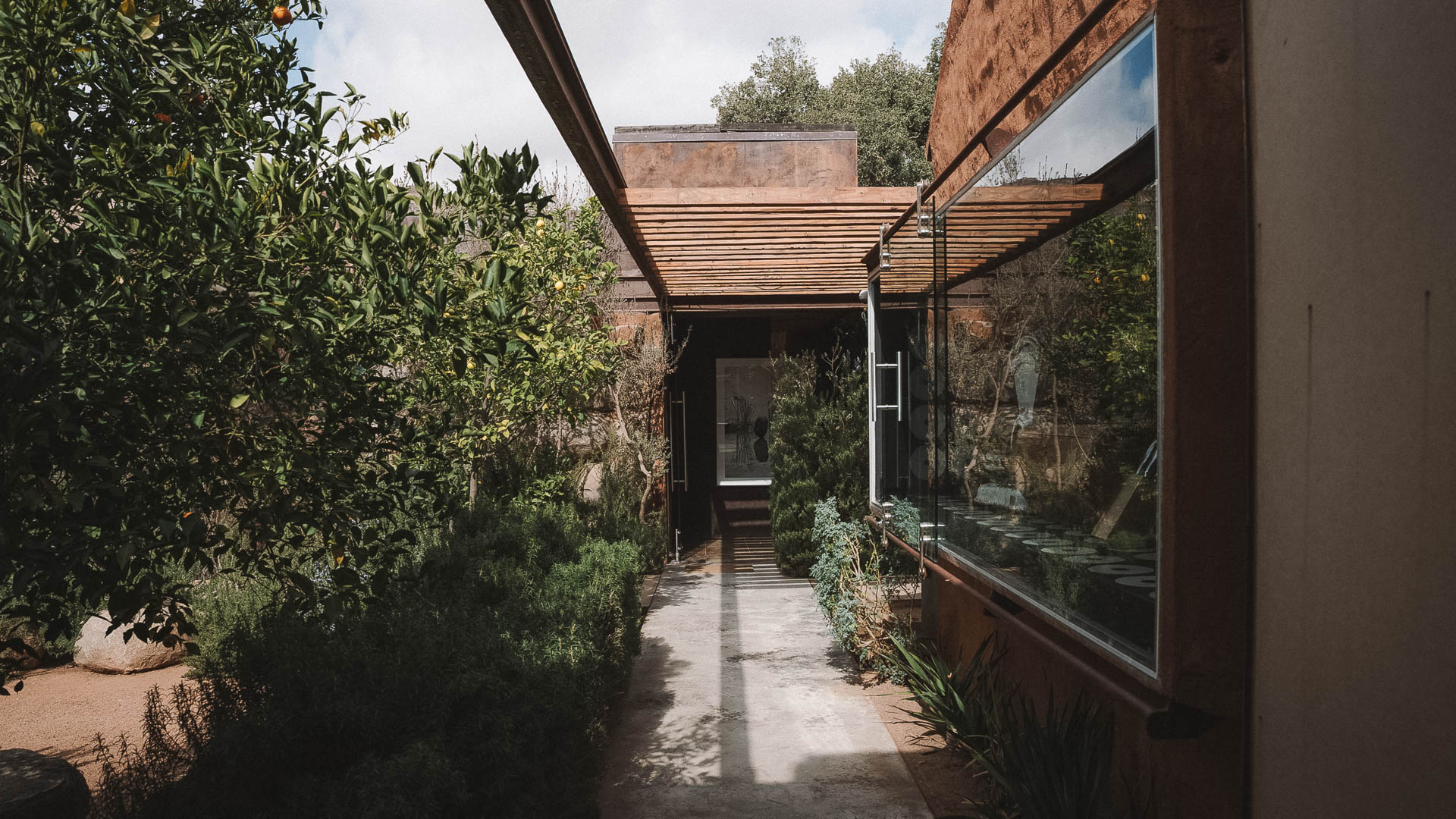 a walkway between two buildings