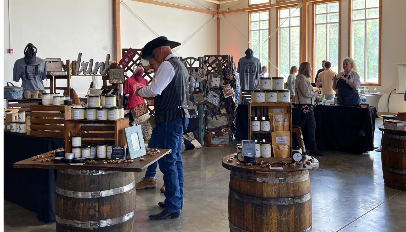 neat markeplace vendors