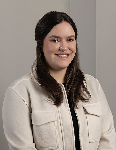 a woman smiling at camera image of Anna Kate Bryan