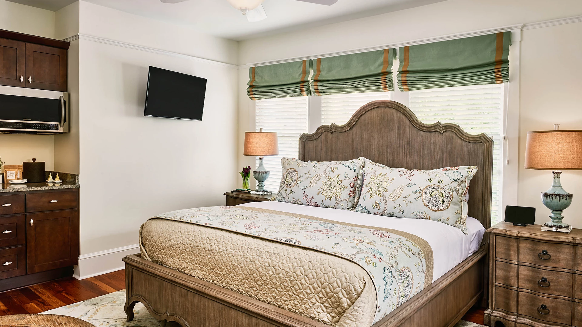 The Collector Luxury Inn & Gardens — photo 28 of 60
