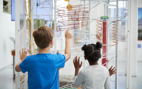 children at science museum