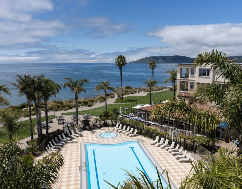 stay 3 nights and you'r 4th night is FREE at dolphin bay resort & spa in pismo beach, ca. oceanfront luxury hotel with condos