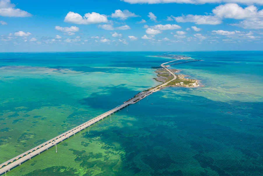 aerial view of the seven mile bridge in the florida keys