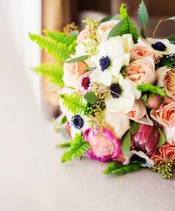 a close up of a bouquet of flowers