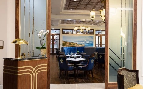 cafe normandie entrance 1