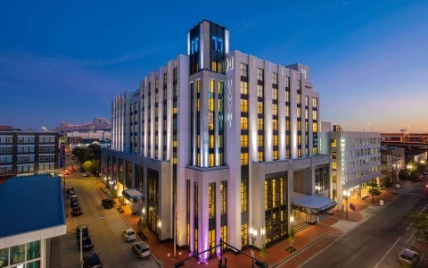 exterior view of Higgins hotel 2