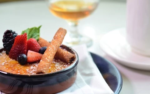 a bowl of food on a plate28