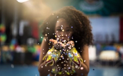 woman celebrating mardi gras
