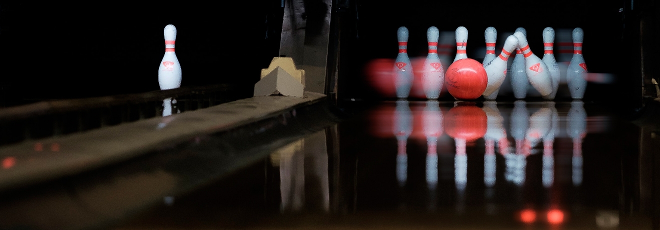 a group of bowling pins