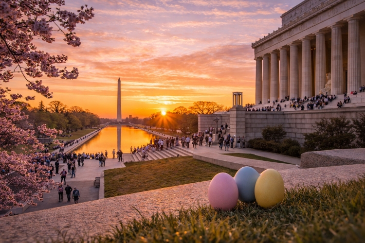 Sunrise at the Lincoln Memorial during Easter morning in Washington DC