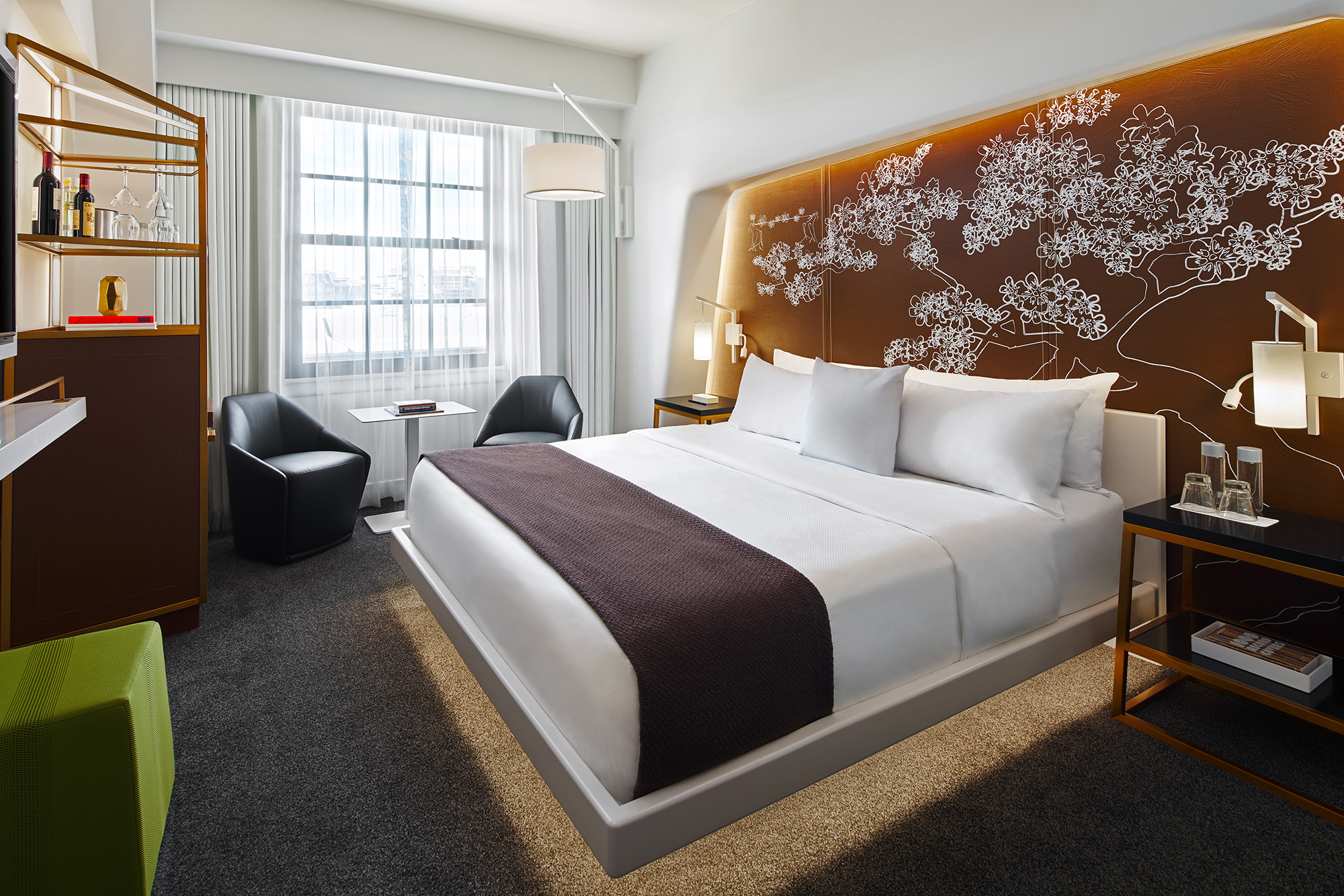 whowaswhgr 283801 king spectacular guest room high edit 2000x1334