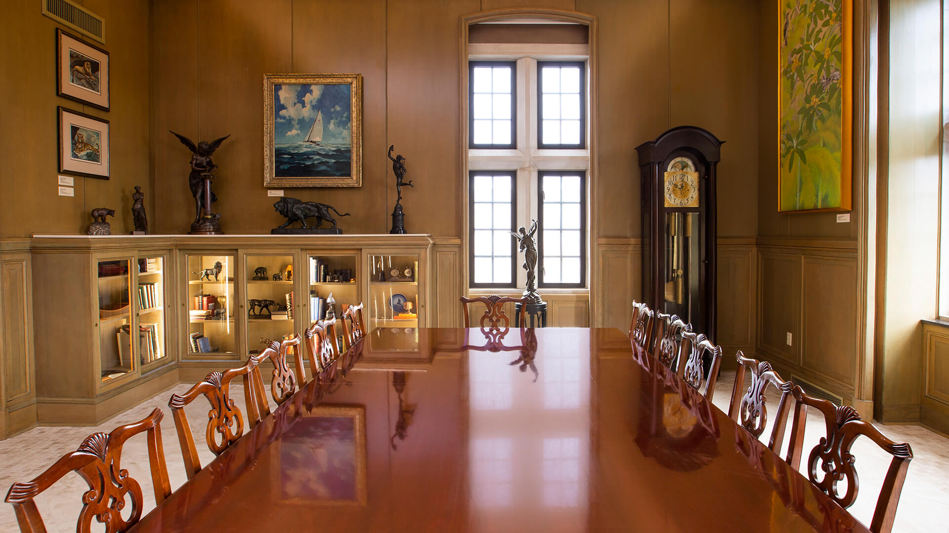 a room with a table and chairs