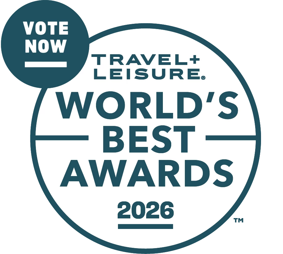 a white circle with blue text