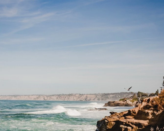 cliffs overlooking ocean picture 7