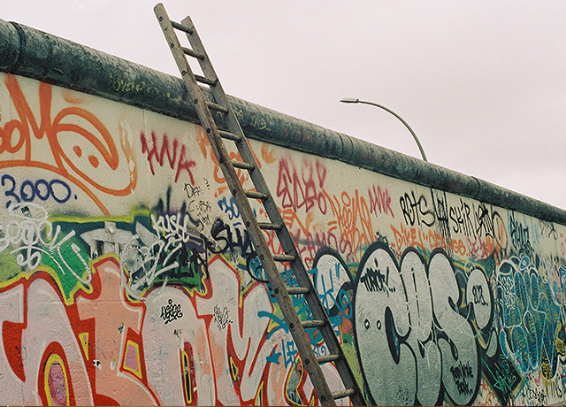 a wall of graffiti