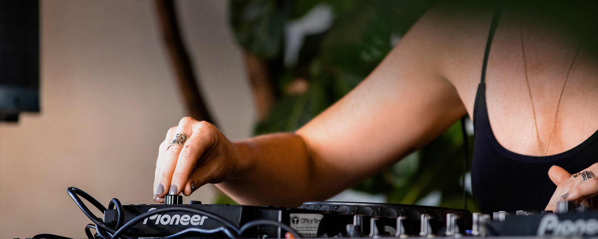 Things To Do In Melbourne FL Longboards Oceanfront Grille