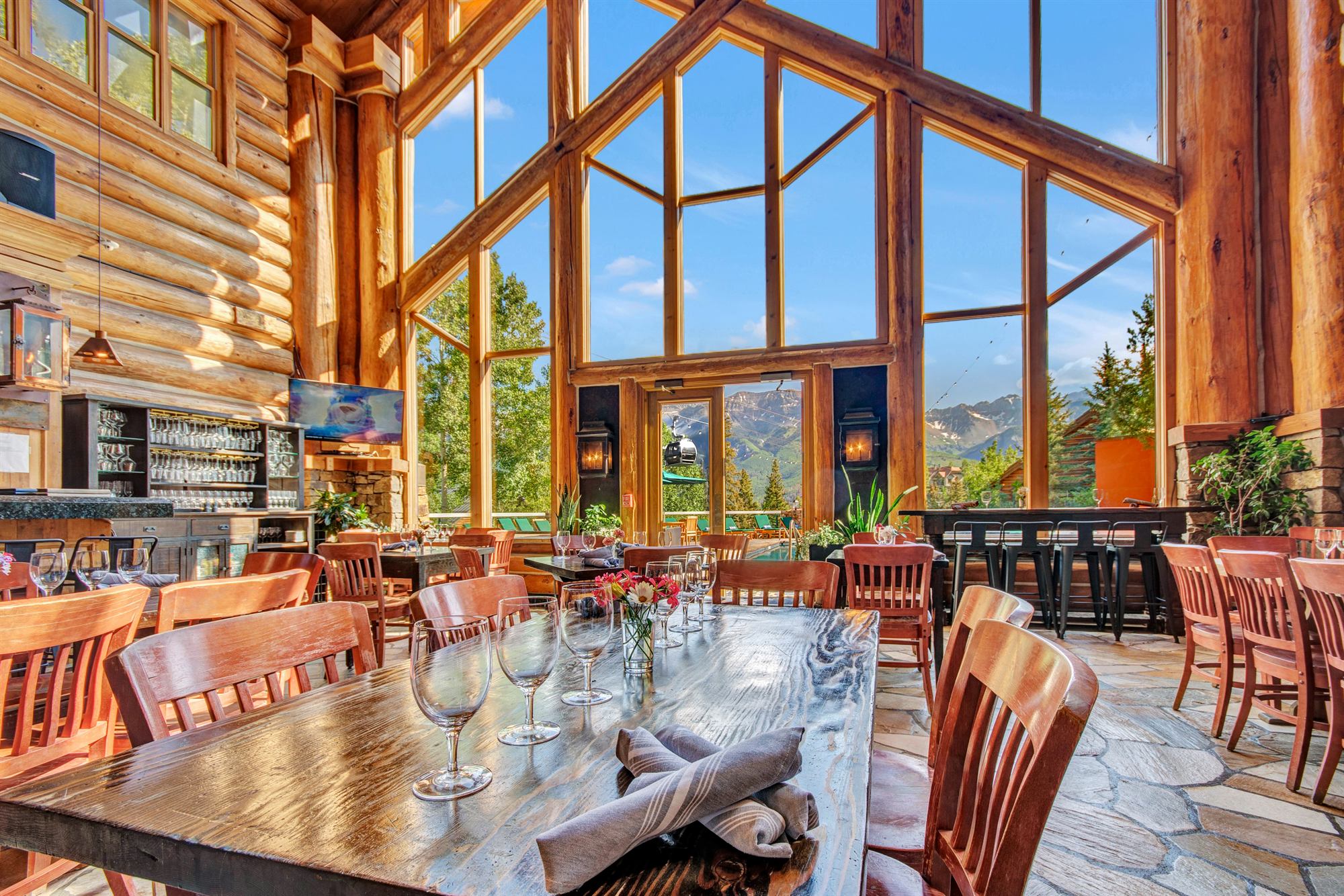 Alloy Bar and Kitchen at Mountain Lodge Telluride