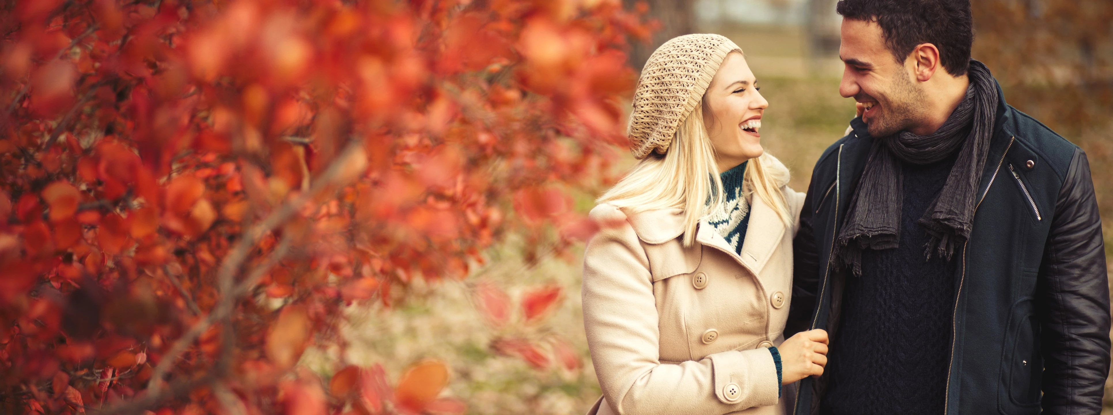 autumn away header