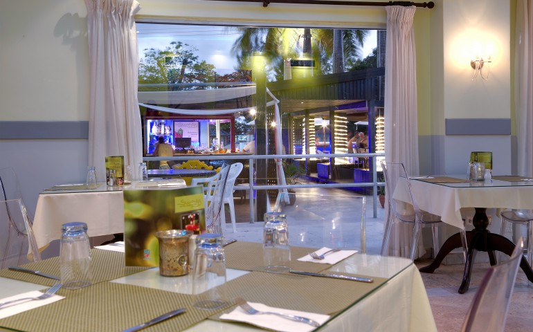 restaurant setting with tables