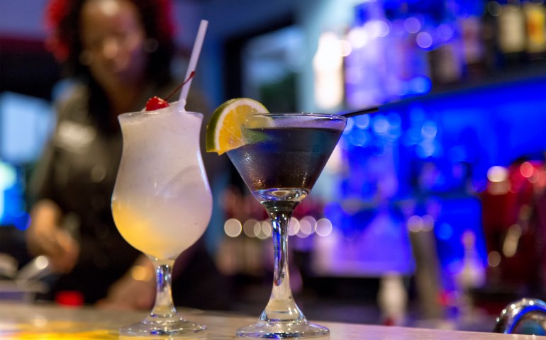 cocktails on the bar