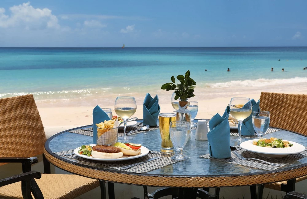 Outside Dining option at Sea Breeze Beach Club & Spa