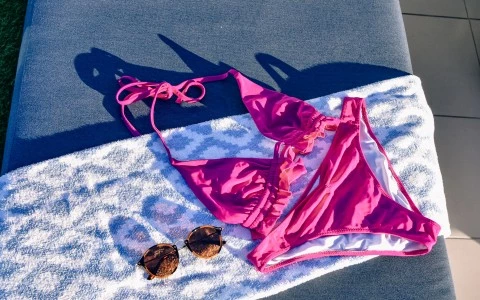 Swimsuit lounge