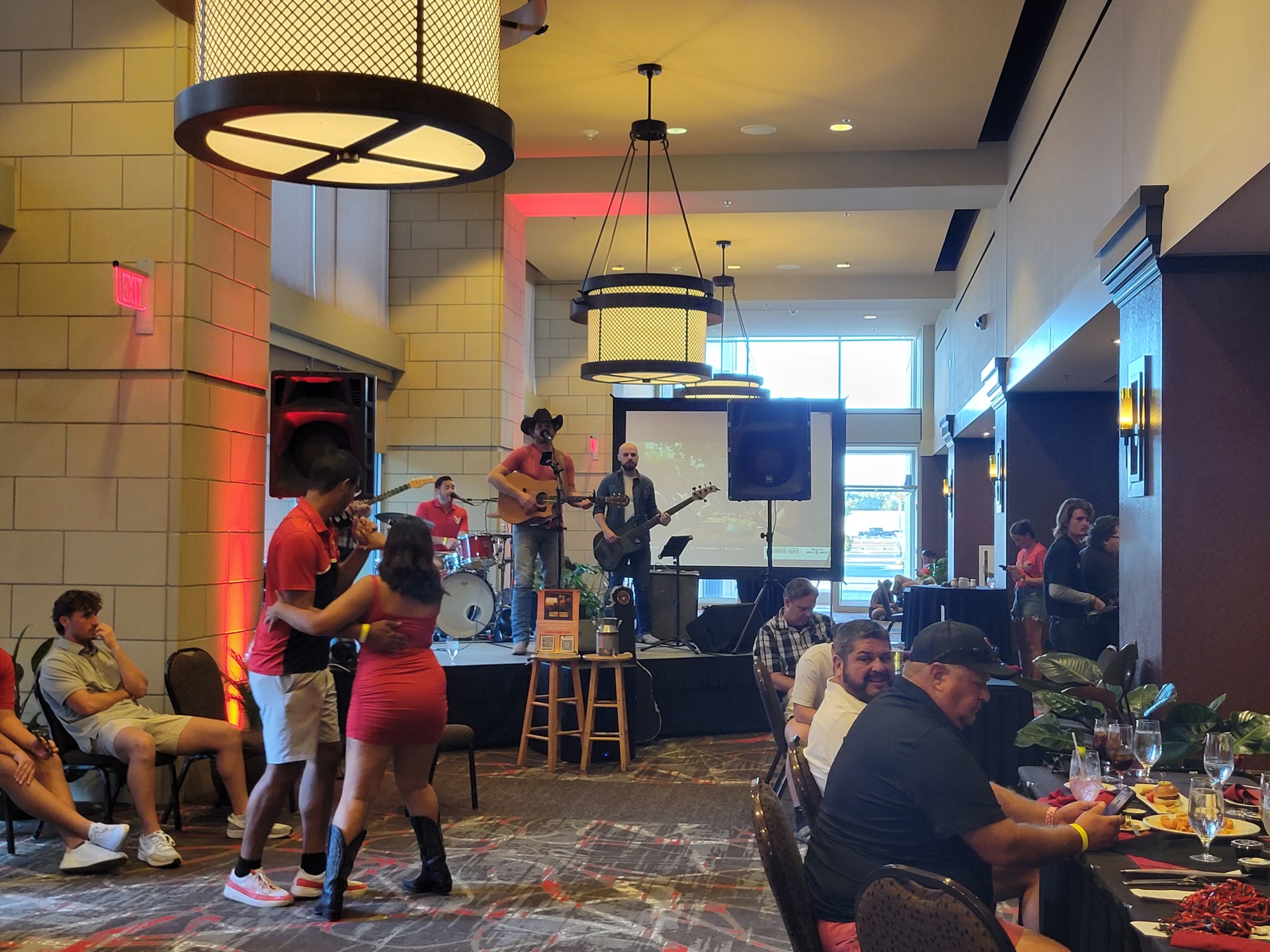 Live Music 