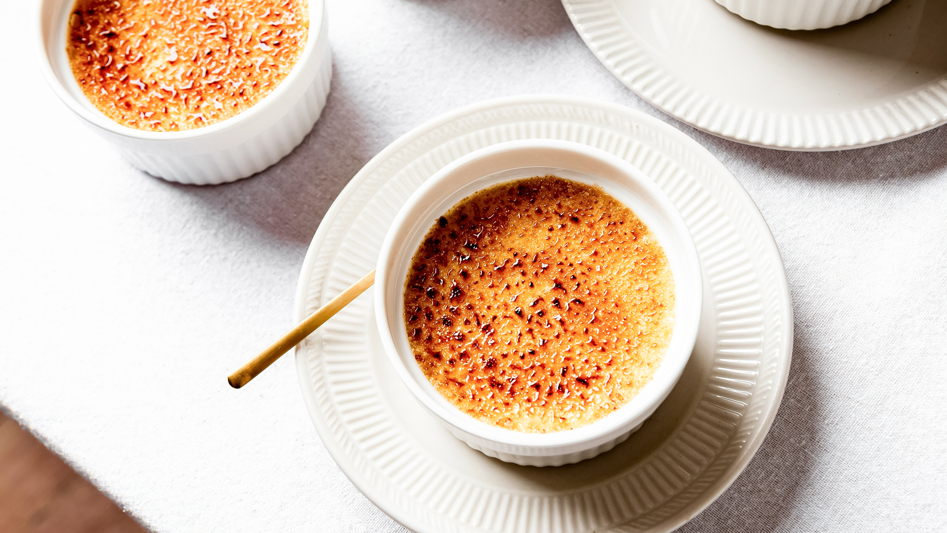 a bowl of creme brulee