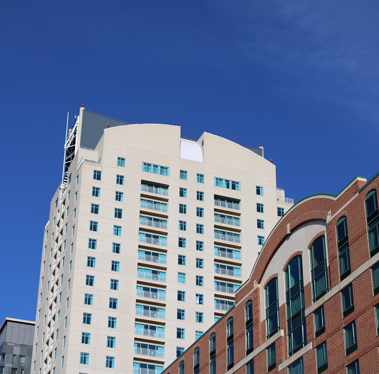 a building with many windows