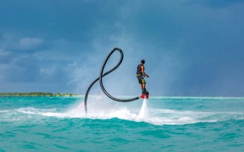 man on fly board jet pack