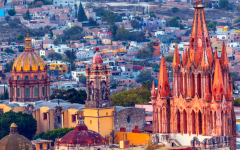a city with many buildings