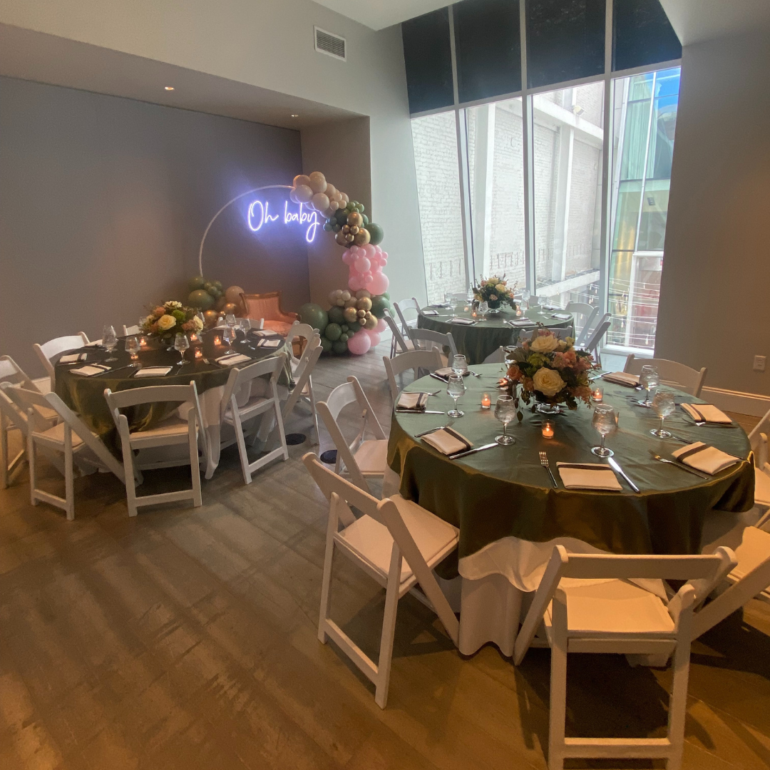 Gray Owl setting for shower