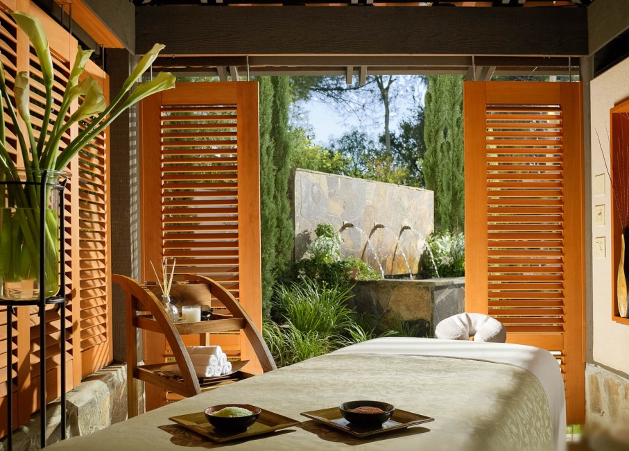 massage table with a view of outside