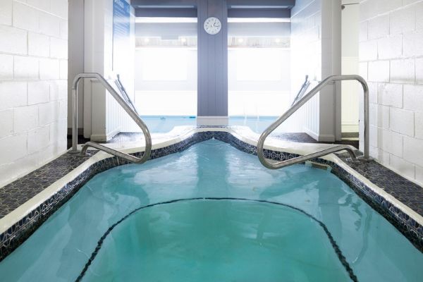 Blue Water Resort Cape Cod Hot Tub